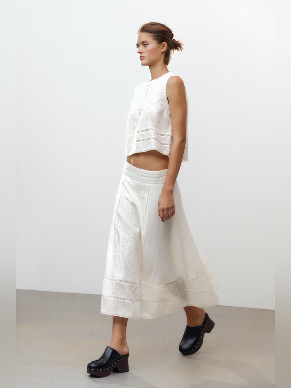 ZW Collection Embroidered Top - Picture 2 of 7